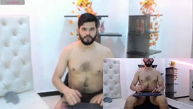 Snapshot of anthonny_collins chatting on 11.13.25 anthonny collins online show from 11.13.25