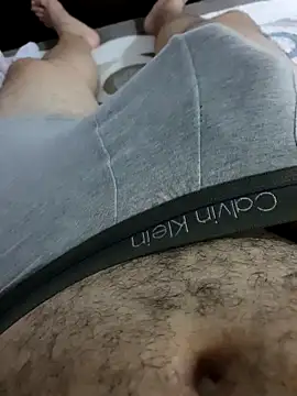 Snapshot of julianlondo111 chatting on 11.13.25 julianlondo111 online show from 11.13.25