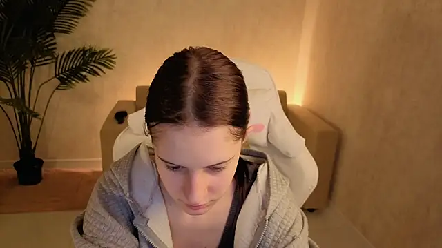 Snapshot of StacyTorres chatting on 11.14.25 StacyTorres online show from 11.14.25