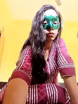 Snapshot of Nisha__19 chatting on 11.27.25 Nisha 19 online show from 11.27.25