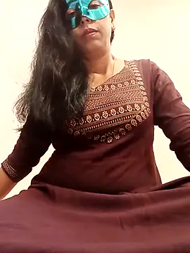 Snapshot of Nisha__19 chatting on 12.02.25 Nisha 19 online show from 12.02.25