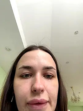 EmmyyMoore online show from 11.17.25