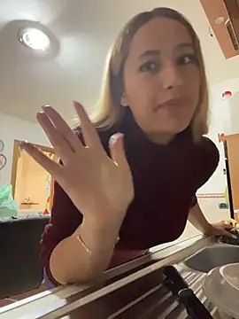 asshly20 online show from 12.04.25