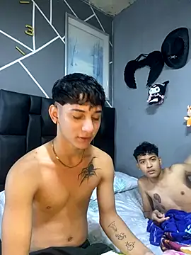 Snapshot of David_princess chatting on 11.26.25 David princess online show from 11.26.25