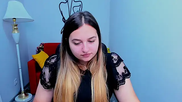 Maria Bond online show from 11.30.25