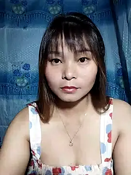 Snapshot of Cool-girl chatting on 11.16.25 Cool-girl online show from 11.16.25