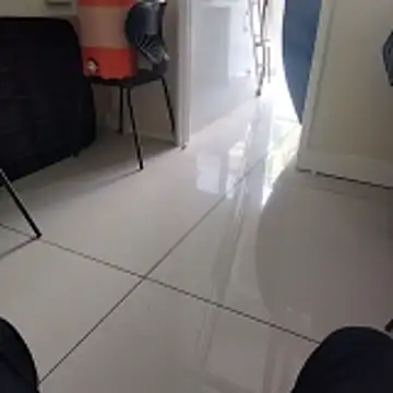 Snapshot of Shivona chatting on 11.29.25 Shivona online show from 11.29.25