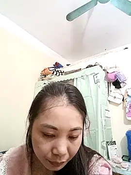 Snapshot of Moon-night222 chatting on 12.02.25 Moon-night222 online show from 12.02.25