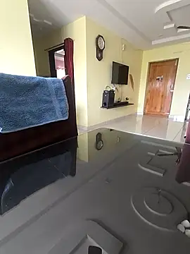 Snapshot of MirchiMass chatting on 11.18.25 MirchiMass online show from 11.18.25