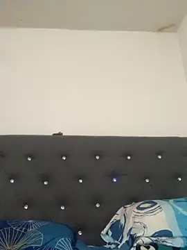 Snapshot of LunaSP99 chatting on 11.25.25 LunaSP99 online show from 11.25.25