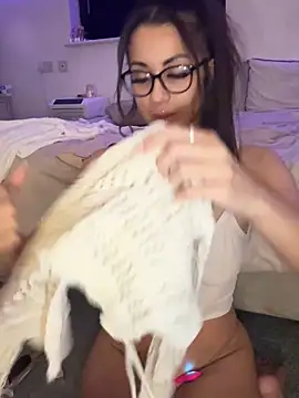 Snapshot of Badcrystal chatting on 11.19.25 Badcrystal online show from 11.19.25