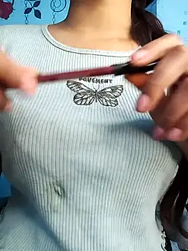 Snapshot of kabitaKumari1 chatting on 11.18.25 kabitaKumari1 online show from 11.18.25