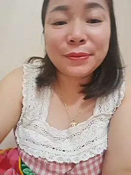 Snapshot of MiLove-Sexy chatting on 11.18.25 MiLove-Sexy online show from 11.18.25