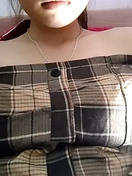 LyasianLa online show from 11.19.25