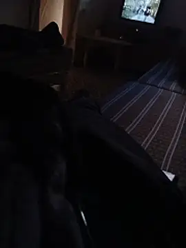 ouchenshadow2975 online show from 11.18.25