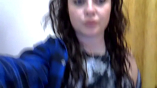 Snapshot of Darkroseq chatting on 11.29.25 Darkroseq online show from 11.29.25