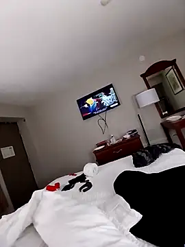 Snapshot of Jaimejames chatting on 11.30.25 Jaimejames online show from 11.30.25