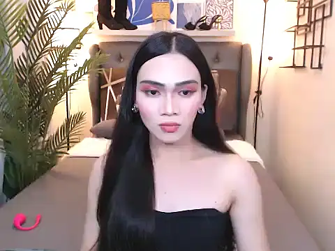 Snapshot of SluttyAmalia chatting on 11.27.25 SluttyAmalia online show from 11.27.25