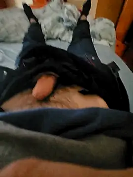 Snapshot of Raika25 chatting on 11.25.25 Raika25 online show from 11.25.25