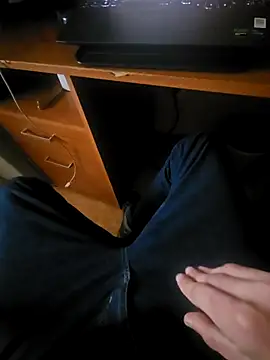 Snapshot of Raika25 chatting on 12.03.25 Raika25 online show from 12.03.25