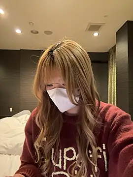 mirai kawaii  online show from 12.03.25