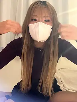 mirai kawaii  online show from 12.05.25