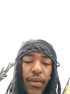 Snapshot of Eezxxx chatting on 12.04.25 Eezxxx online show from 12.04.25