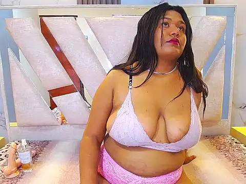 Snapshot of Candysweetcf chatting on 12.04.25 Candysweetcf online show from 12.04.25