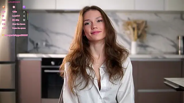 LucieNovembre online show from 12.03.25