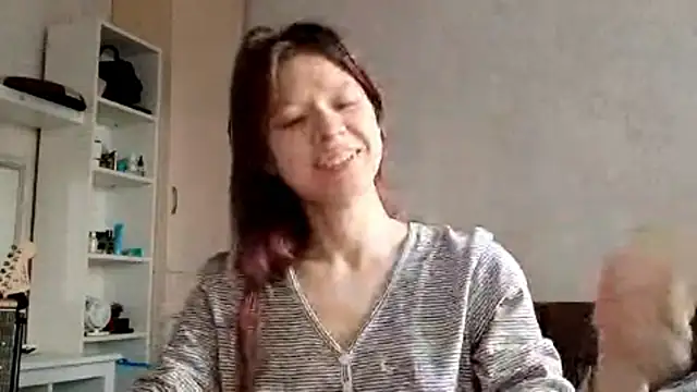 MaryGiirls online show from 11.21.25