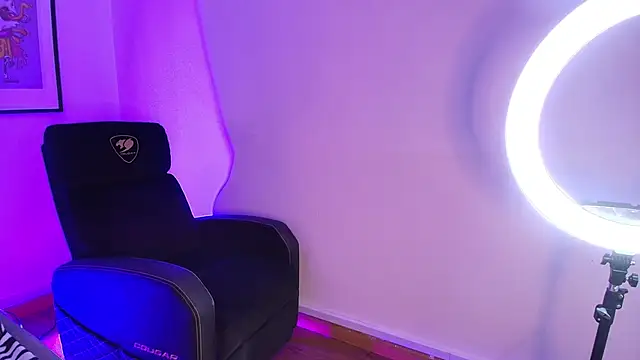 Mara Wolf01 online show from 11.24.25