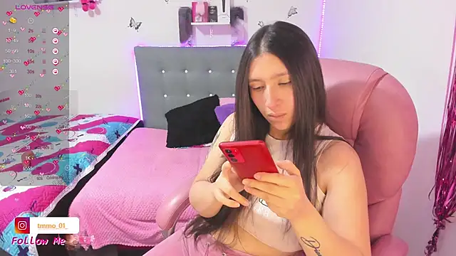 Snapshot of tammy_moon09_ chatting on 11.24.25 tammy moon09 online show from 11.24.25