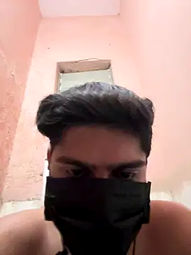 Snapshot of hardboydick2000 chatting on 11.21.25 hardboydick2000 online show from 11.21.25