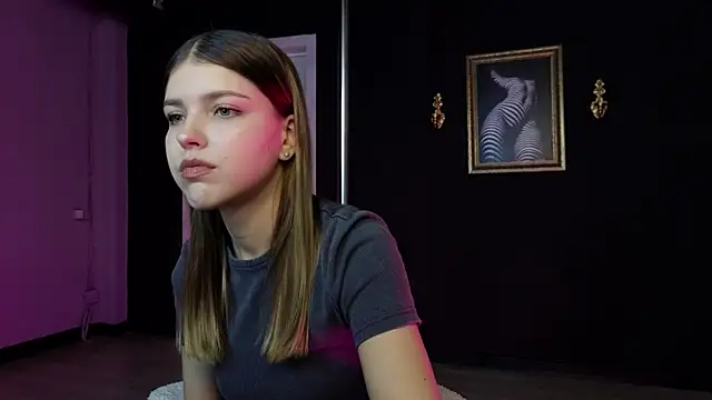 Sierra Maddison online show from 11.29.25