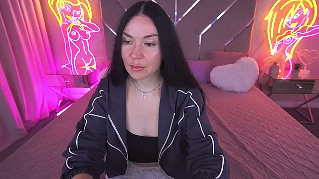 BlackSilkQueen online show from 11.26.25