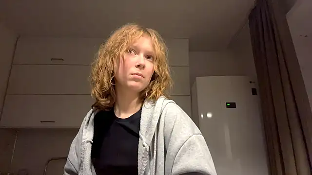 ElfriedaZwack online show from 12.01.25