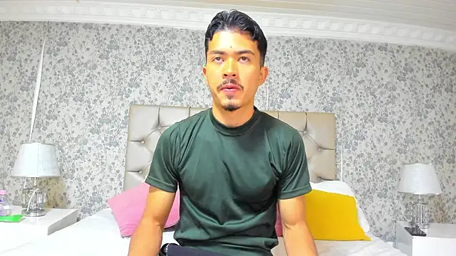 NicolaiKarav online show from 11.26.25