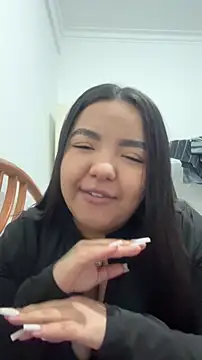 Snapshot of princezzc chatting on 11.24.25 princezzc online show from 11.24.25