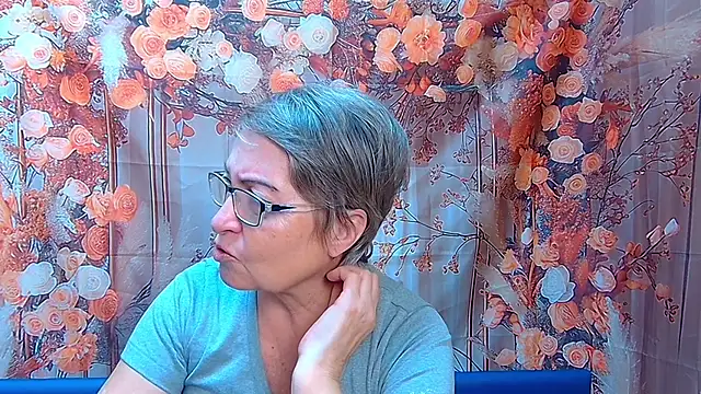 OlgaLuck online show from 12.05.25