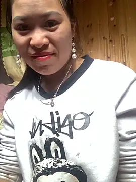 hotel222 online show from 12.05.25