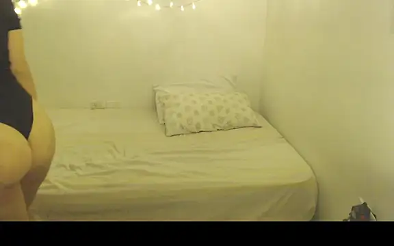 Renata Honey online show from 12.05.25