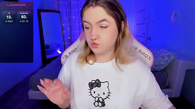 lovelyy julia online show from 12.04.25