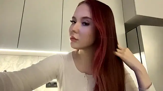 DaphineMckoy online show from 11.27.25