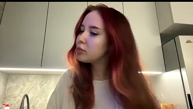 DaphineMckoy online show from 12.05.25