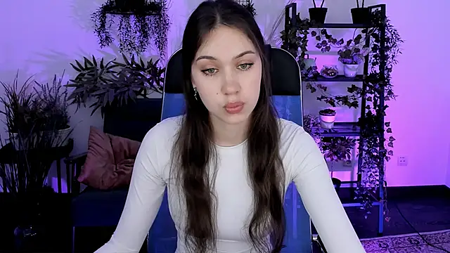 Snapshot of BlossomVesper chatting on 12.01.25 BlossomVesper online show from 12.01.25