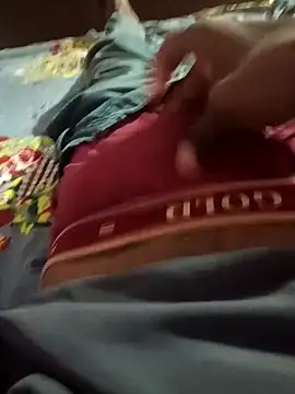 Snapshot of Karnataka-boy chatting on 11.29.25 Karnataka-boy online show from 11.29.25