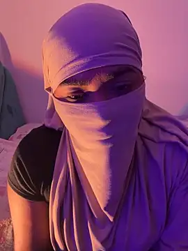 Snapshot of Lmalak_1 chatting on 12.03.25 Lmalak 1 online show from 12.03.25