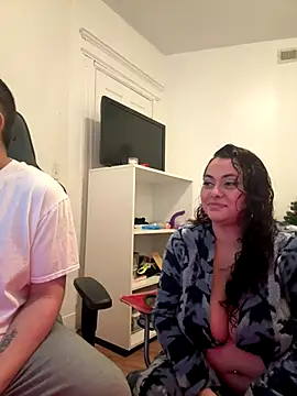 Snapshot of sexicolombiana_ chatting on 11.28.25 sexicolombiana online show from 11.28.25