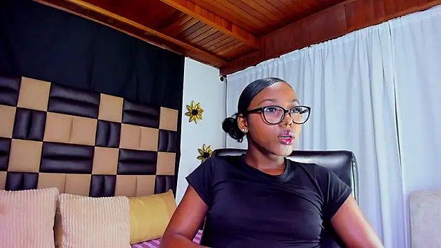 MelodyBrooks online show from 11.25.25