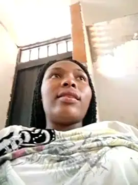 Snapshot of KiaracCastilo chatting on 12.01.25 KiaracCastilo online show from 12.01.25